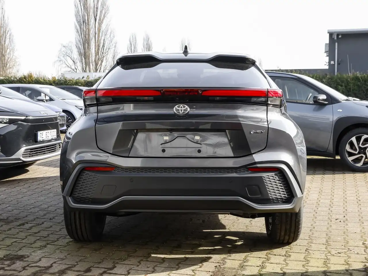 Toyota C-HR 4