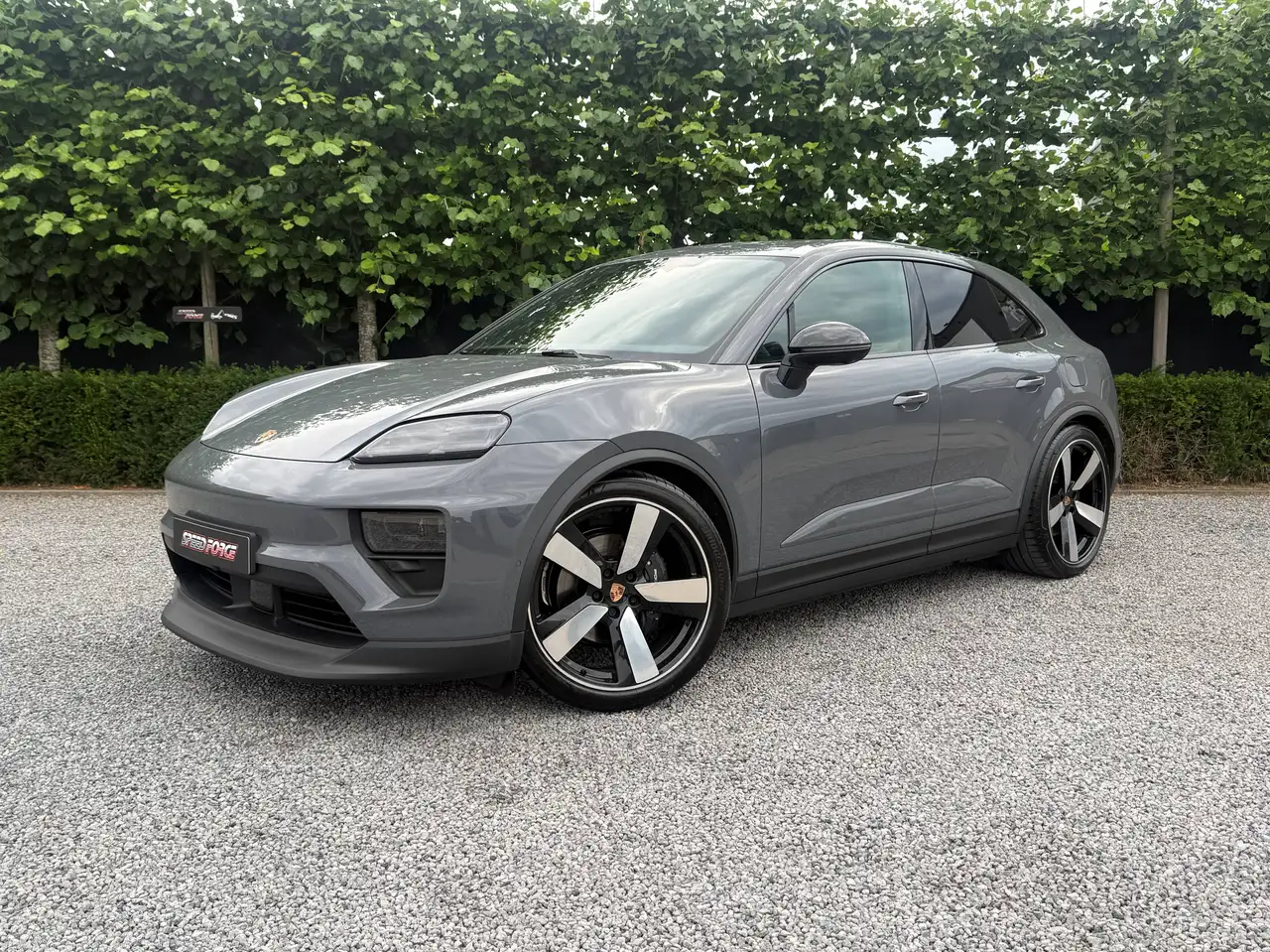 Porsche Macan 4