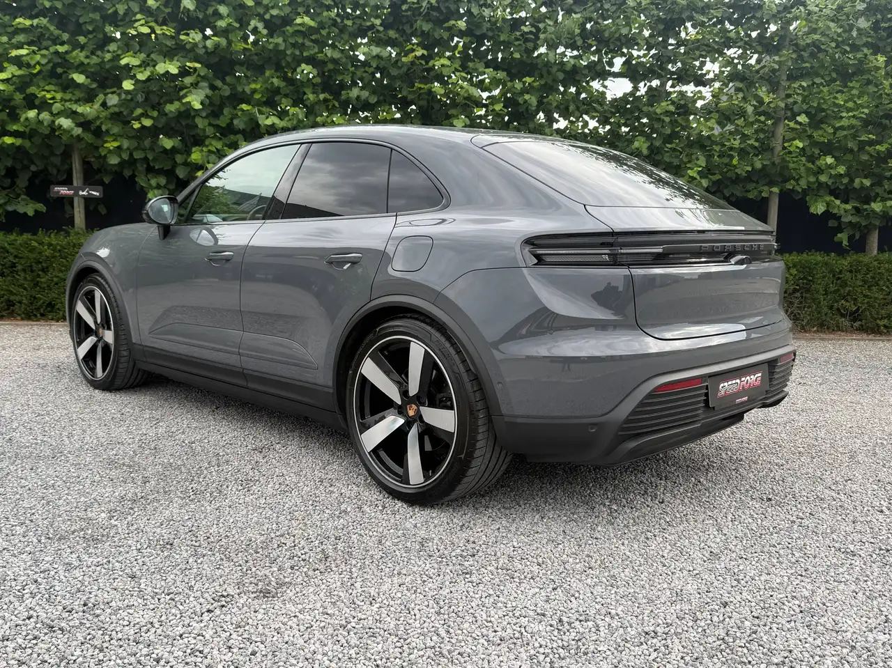 Porsche Macan 4 2