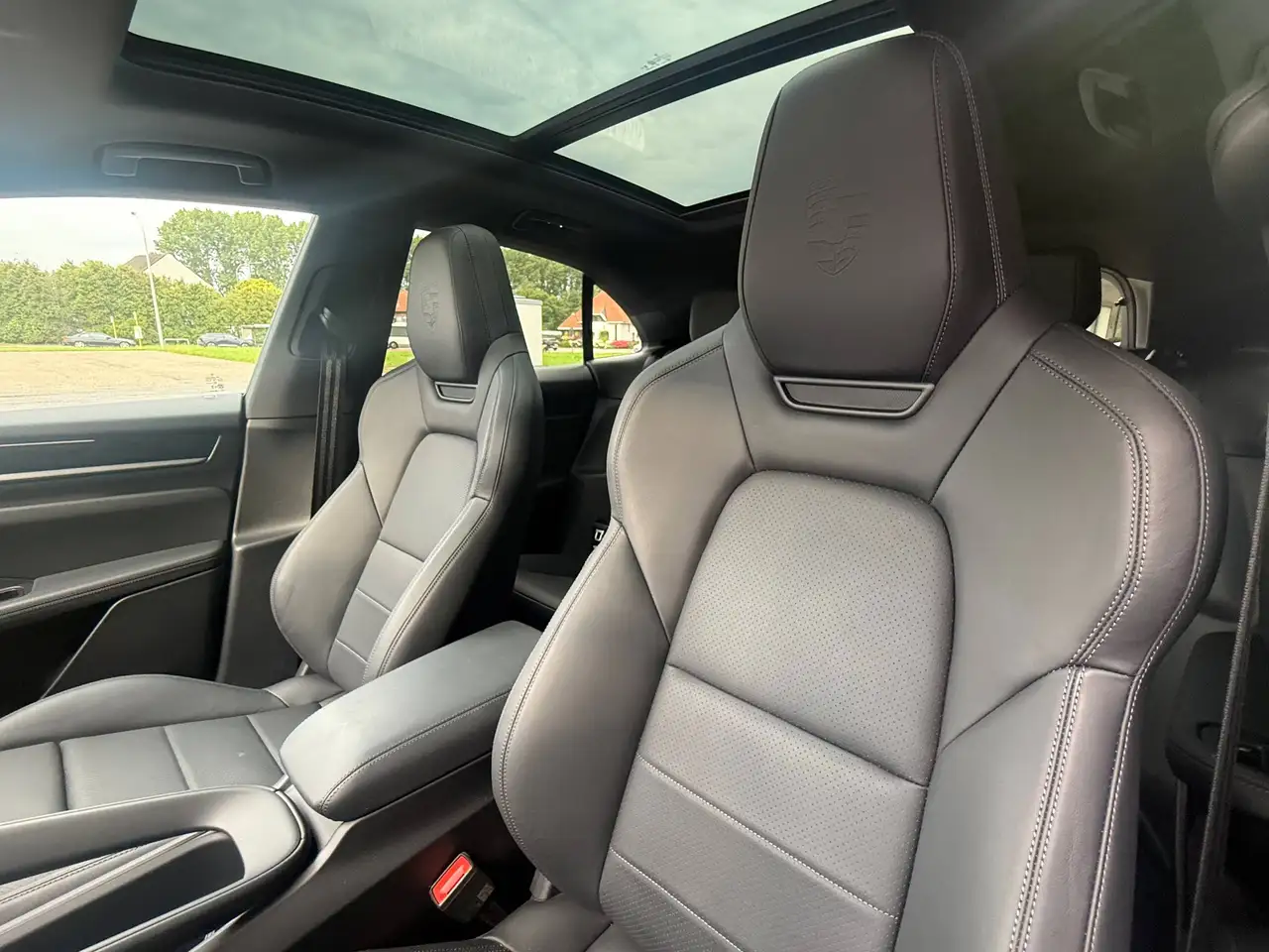 Porsche Macan 4 6
