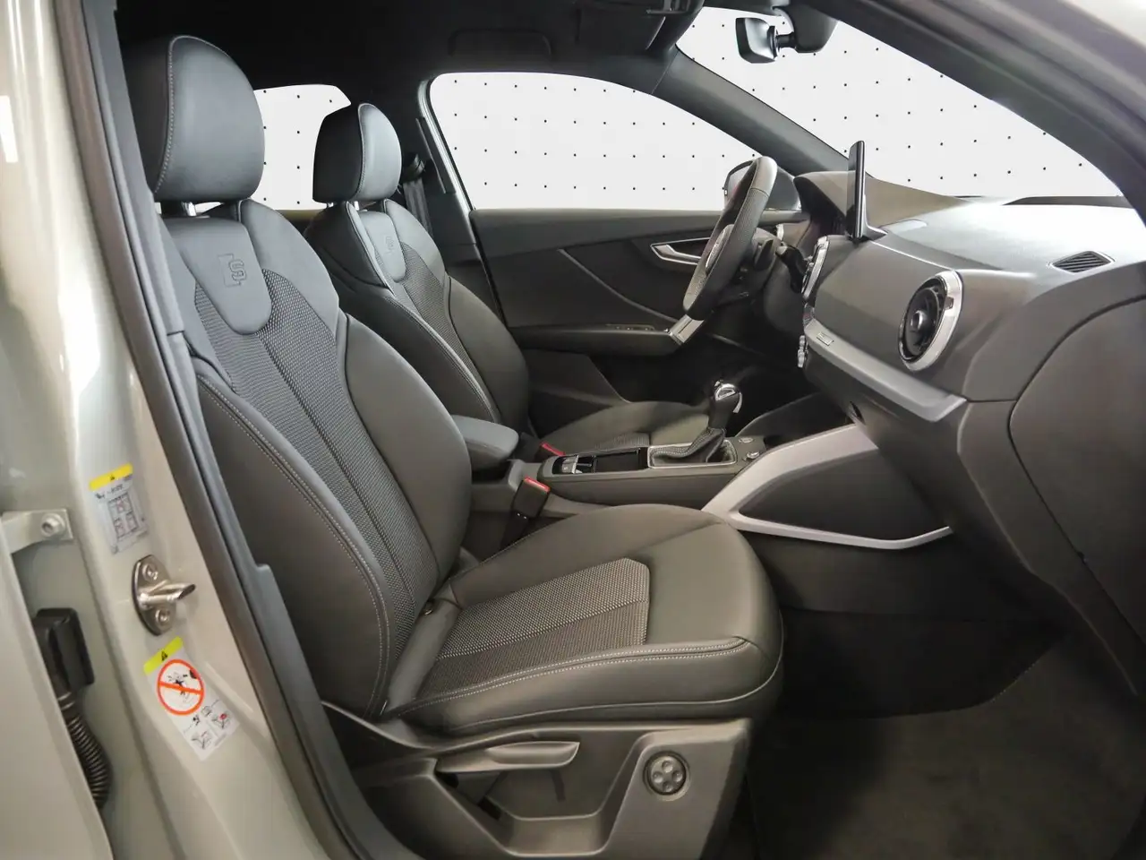 Audi Q2 35 4