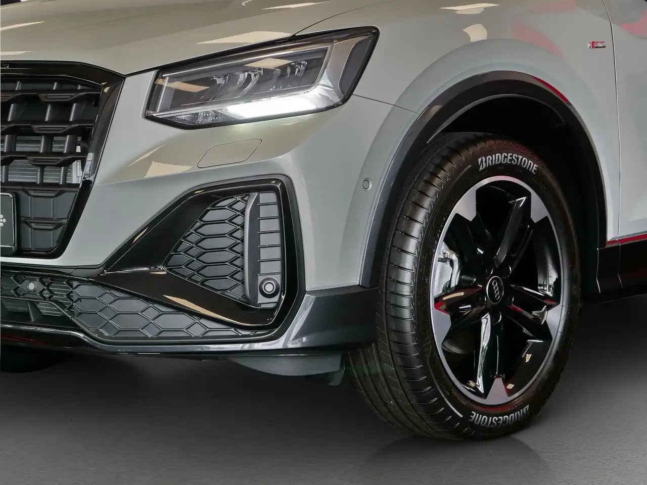 Audi Q2 35 13