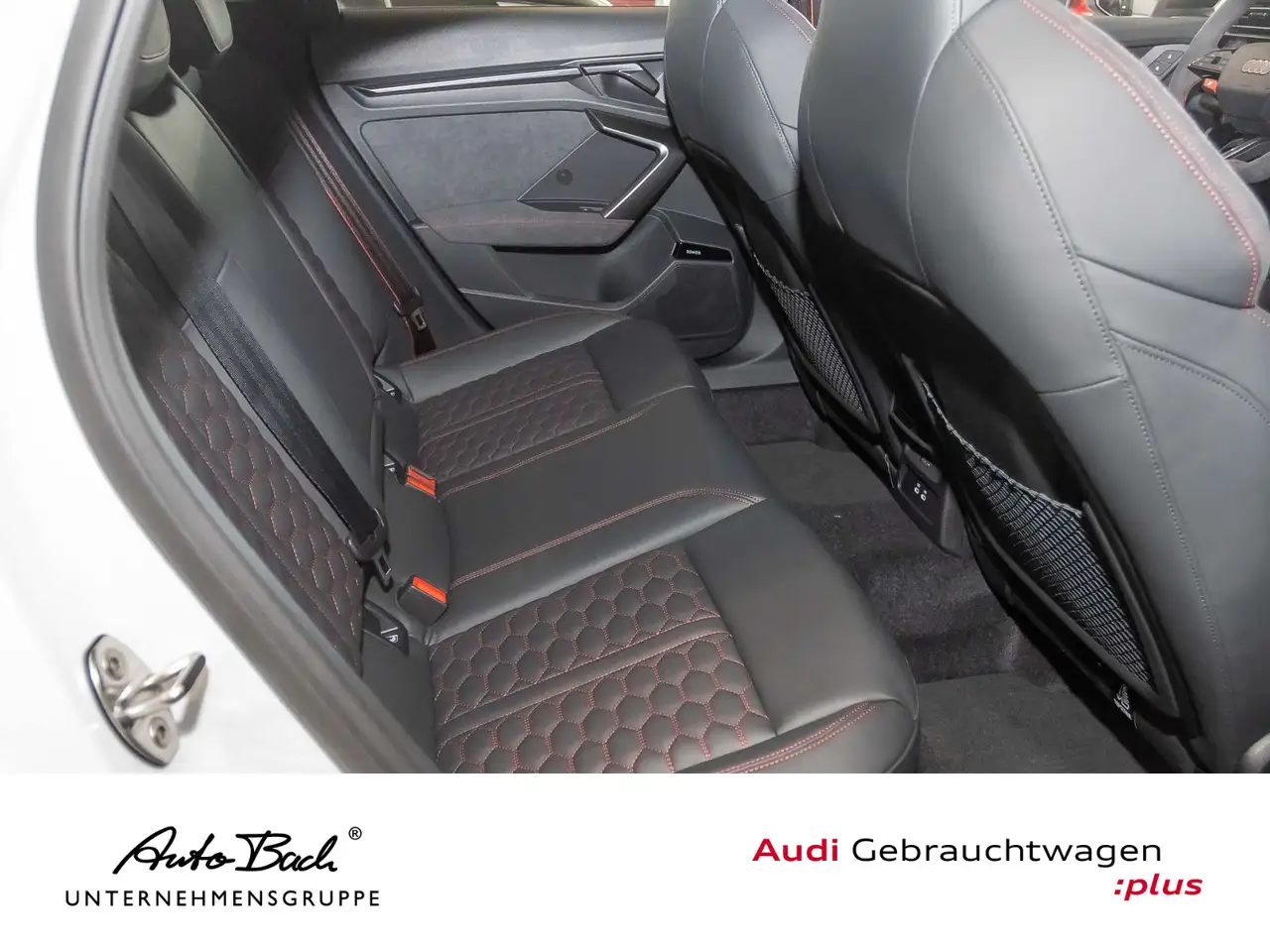 Audi RS3 16