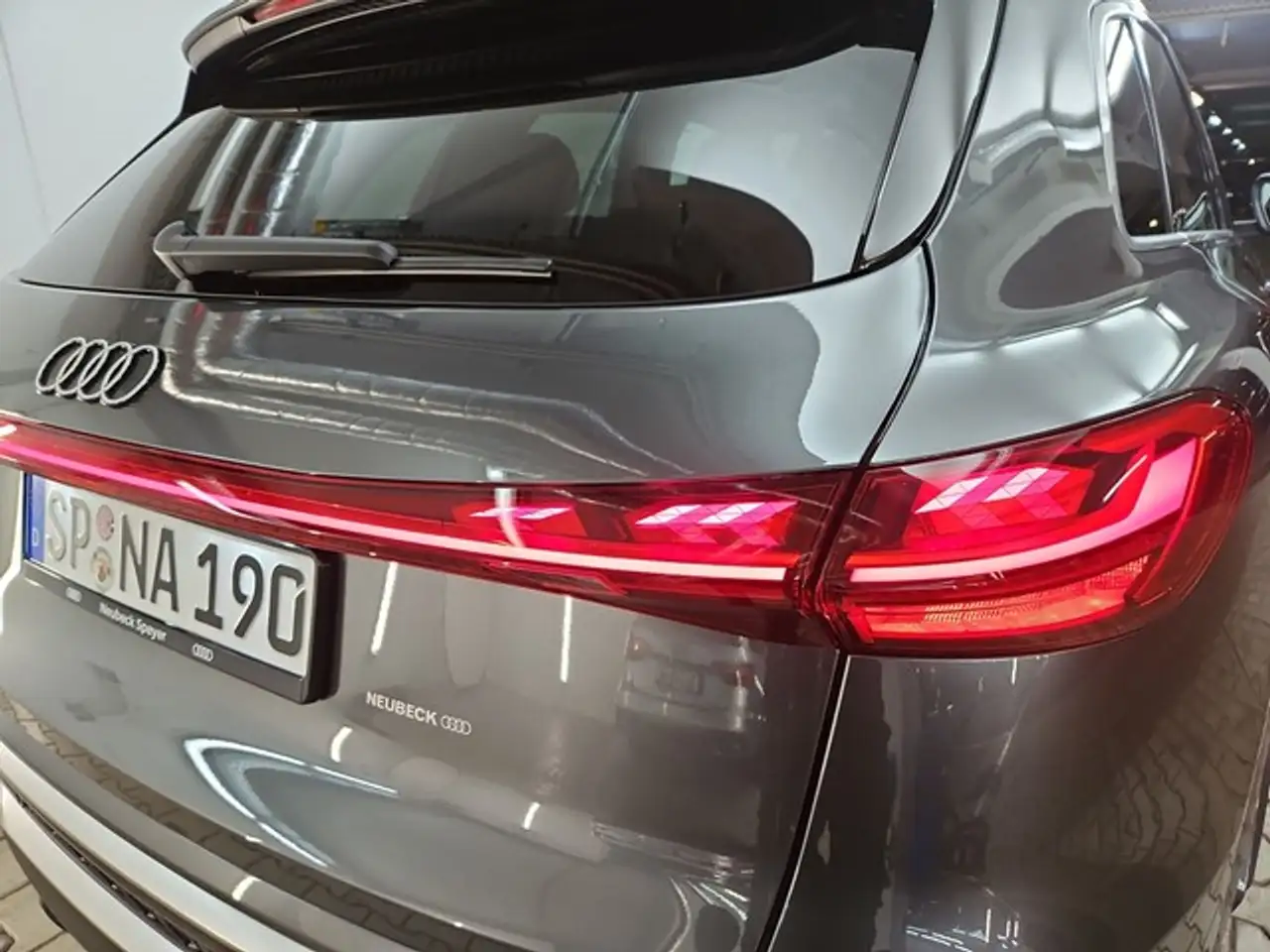 Audi SQ5 12