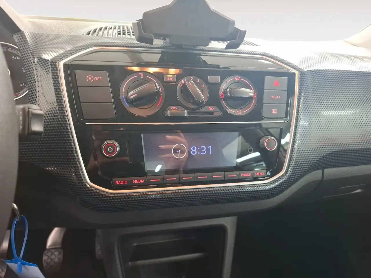 Volkswagen up! 12