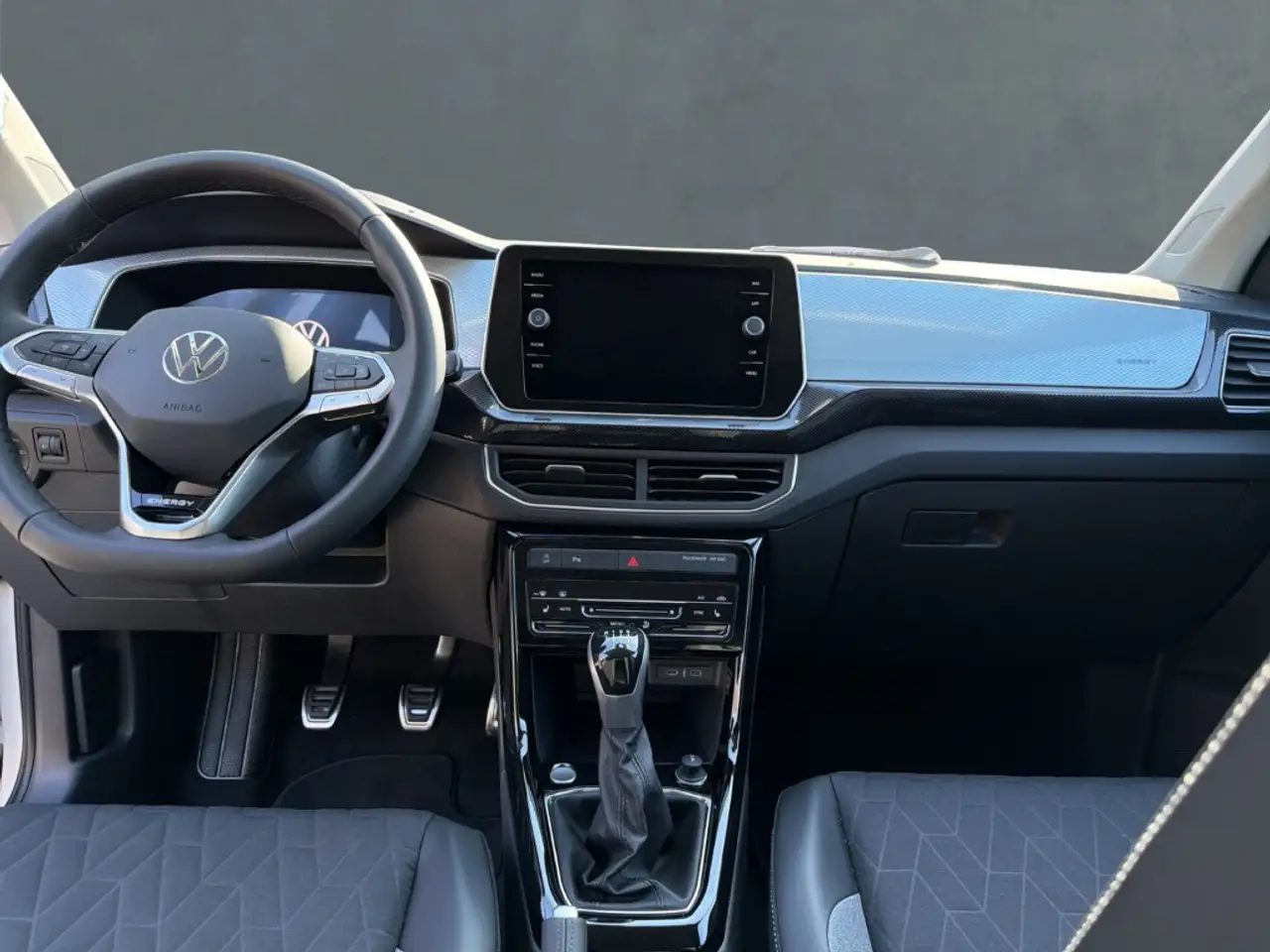 Volkswagen T-Cross 7