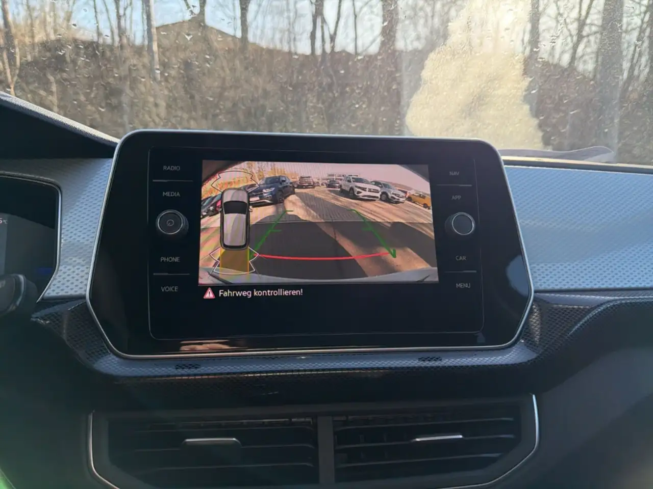 Volkswagen T-Cross 10