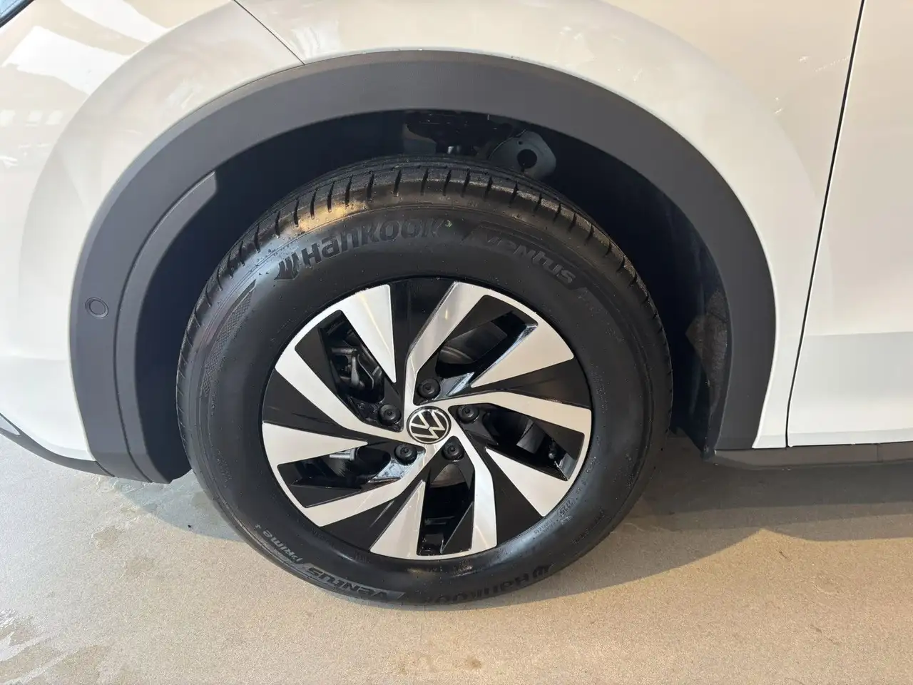 Volkswagen T-Roc 4