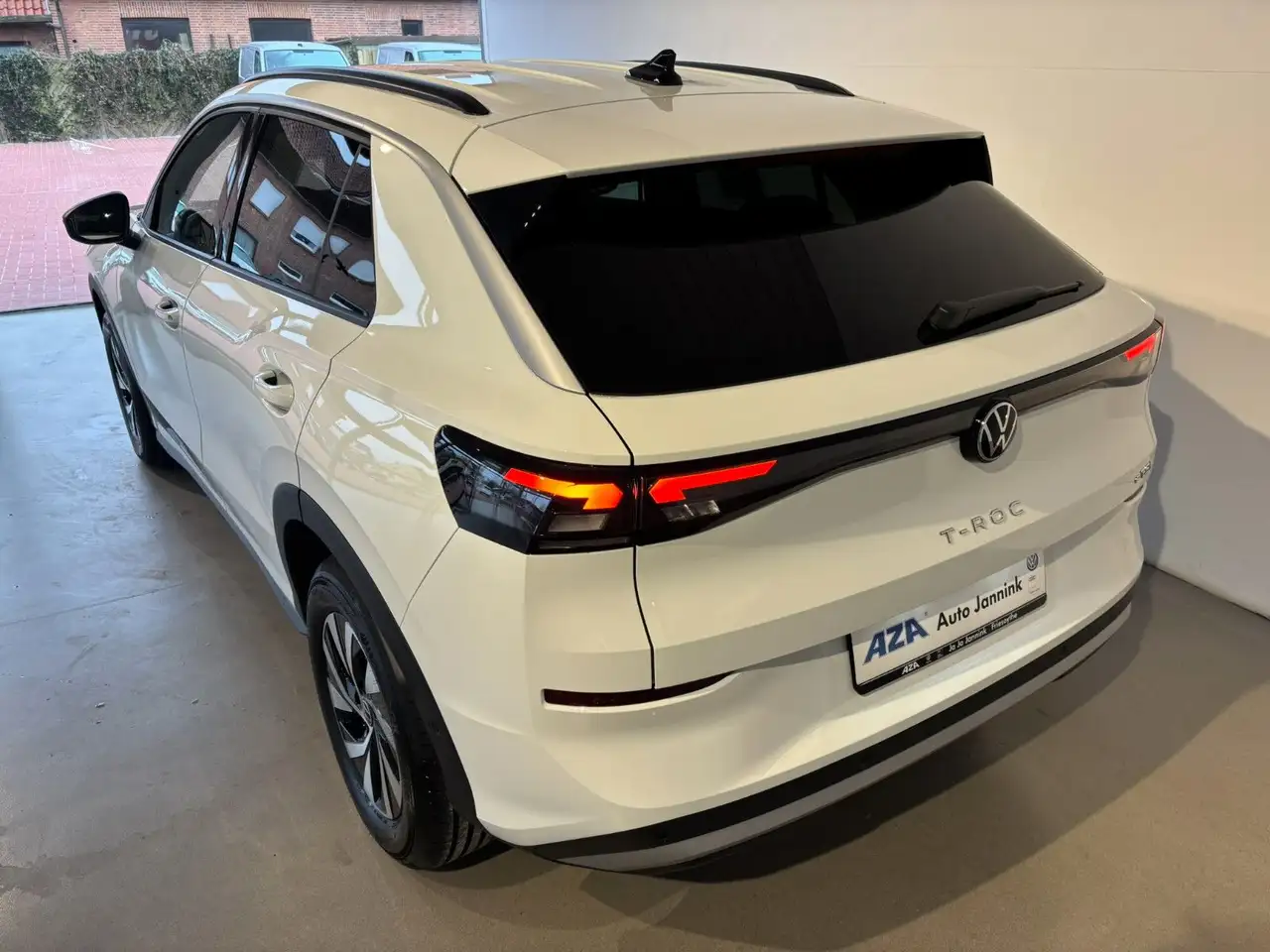 Volkswagen T-Roc 10