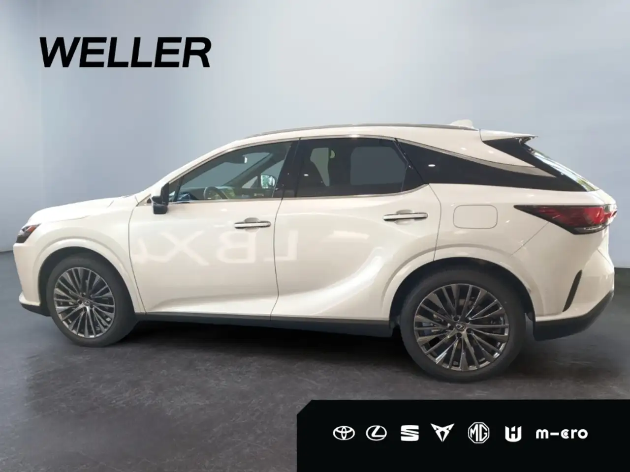 Lexus RX 6