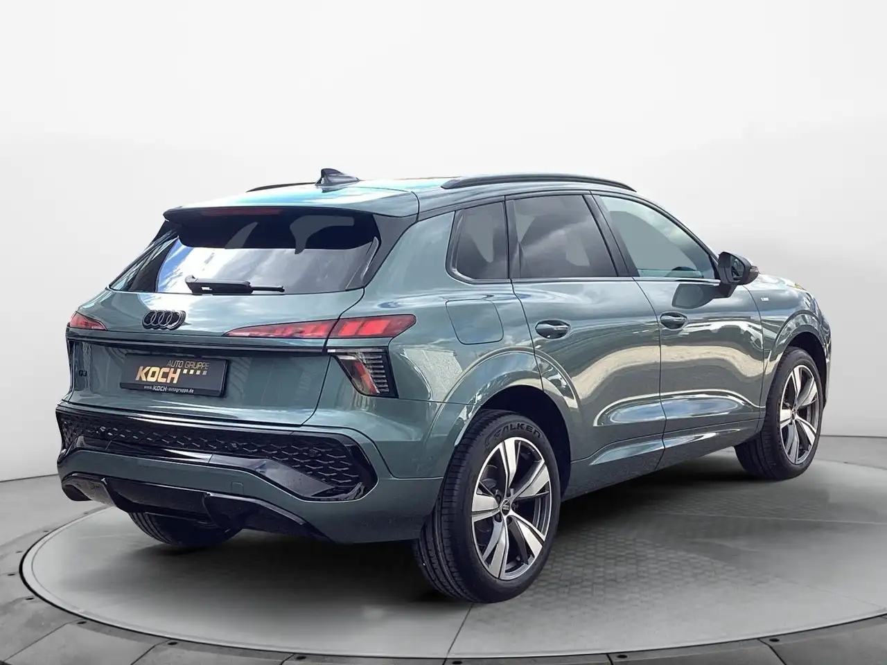 Audi Q3 8