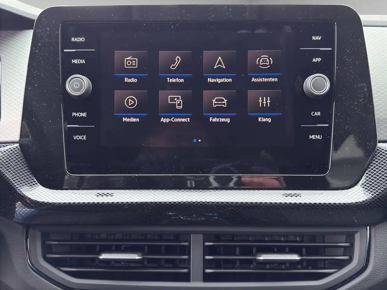 Volkswagen T-Cross 11