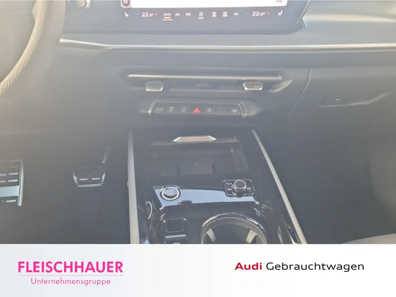 Audi Q3 12