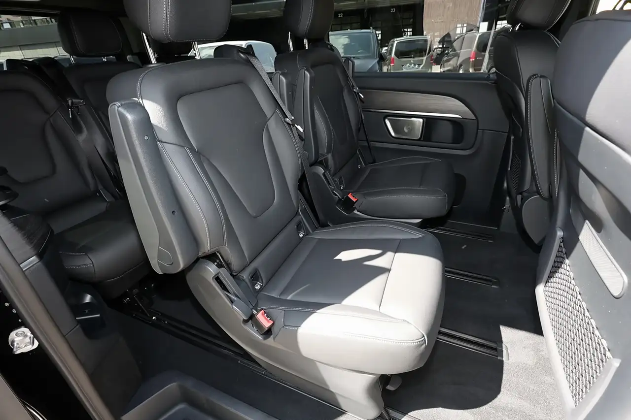 Mercedes-Benz V 300 6