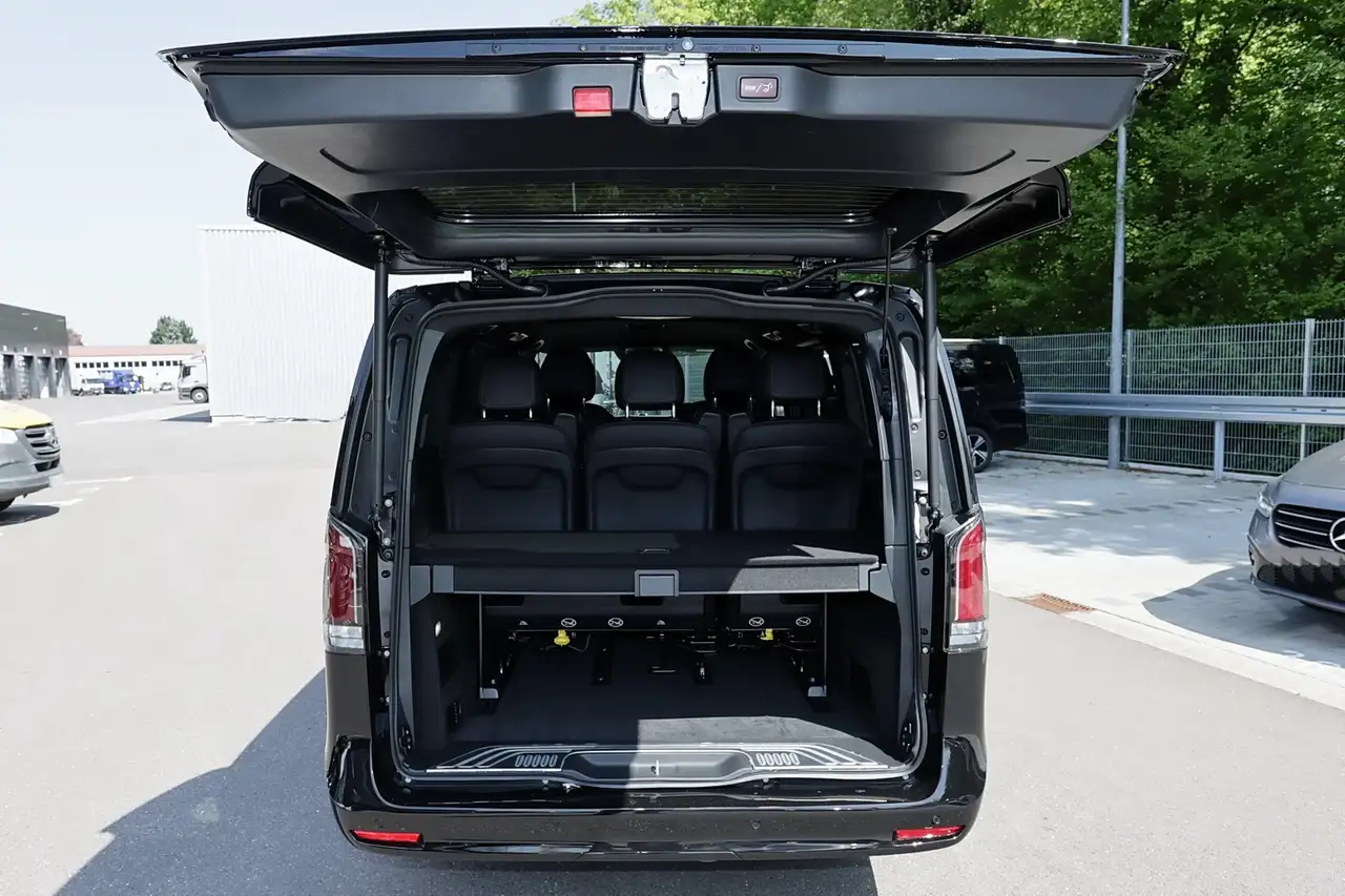 Mercedes-Benz V 300 9