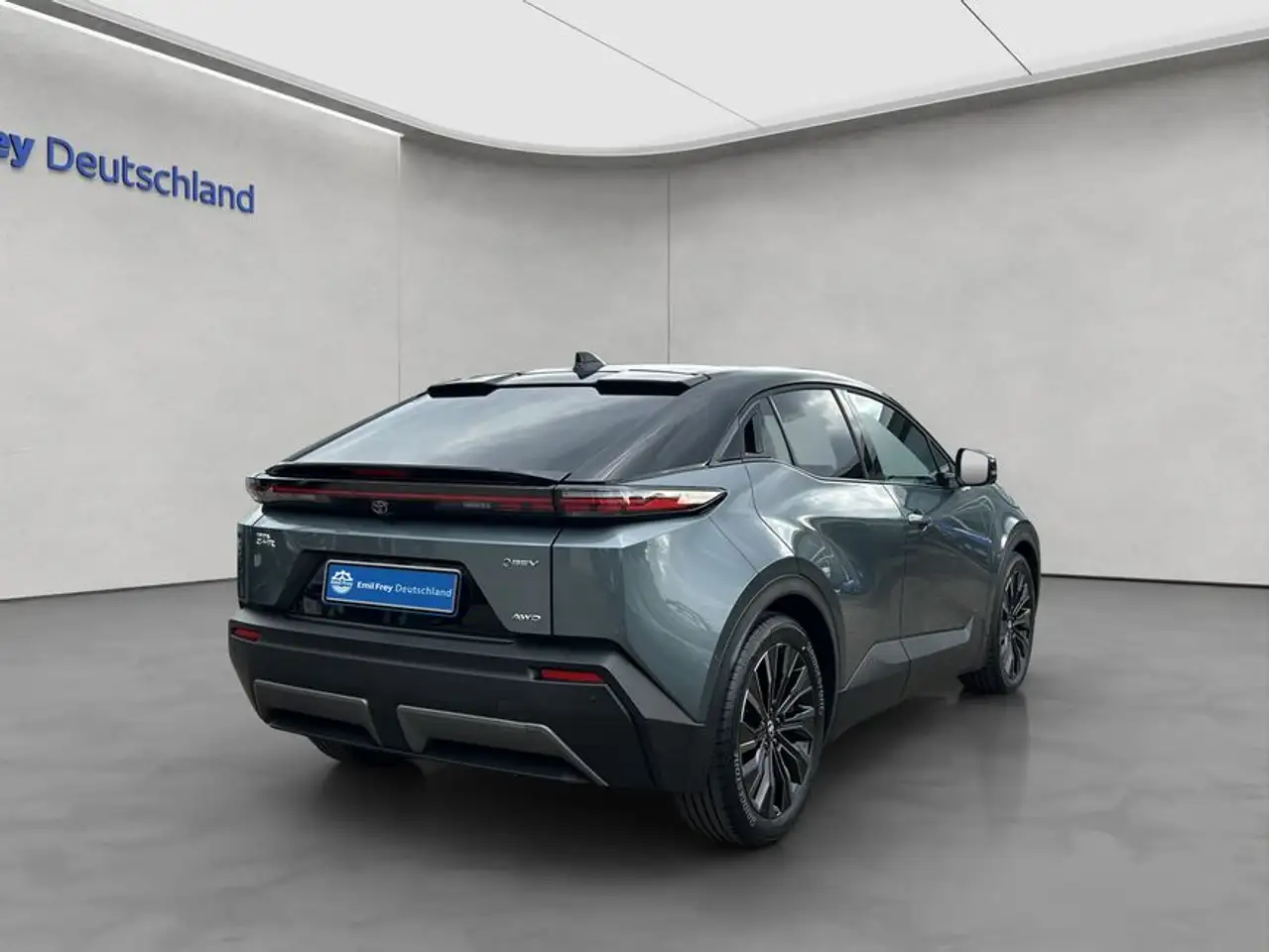 Toyota C-HR+ 7