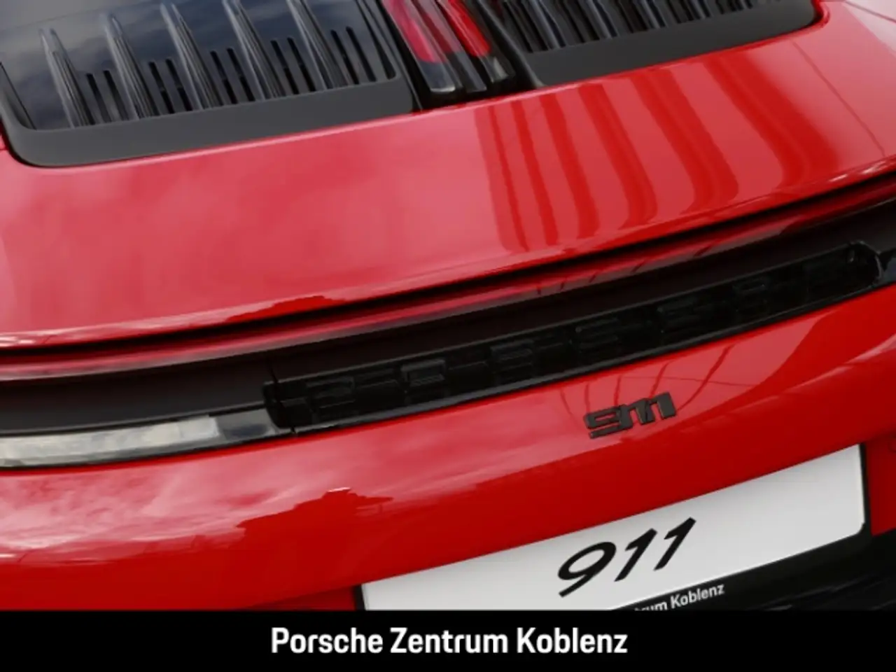 Porsche 992 6