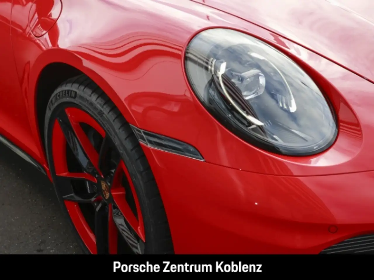 Porsche 992 11