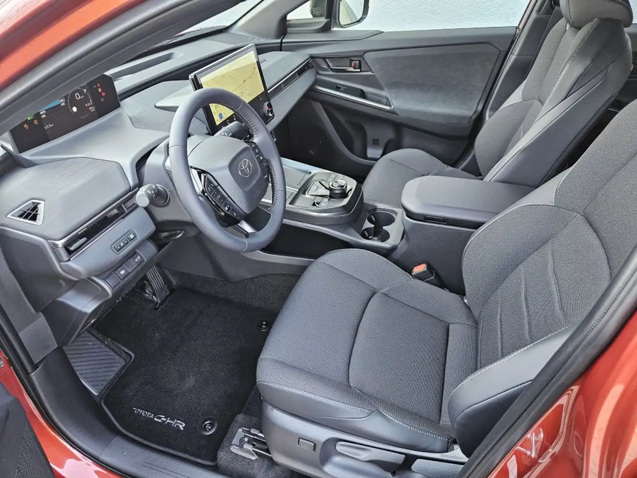 Toyota C-HR 5