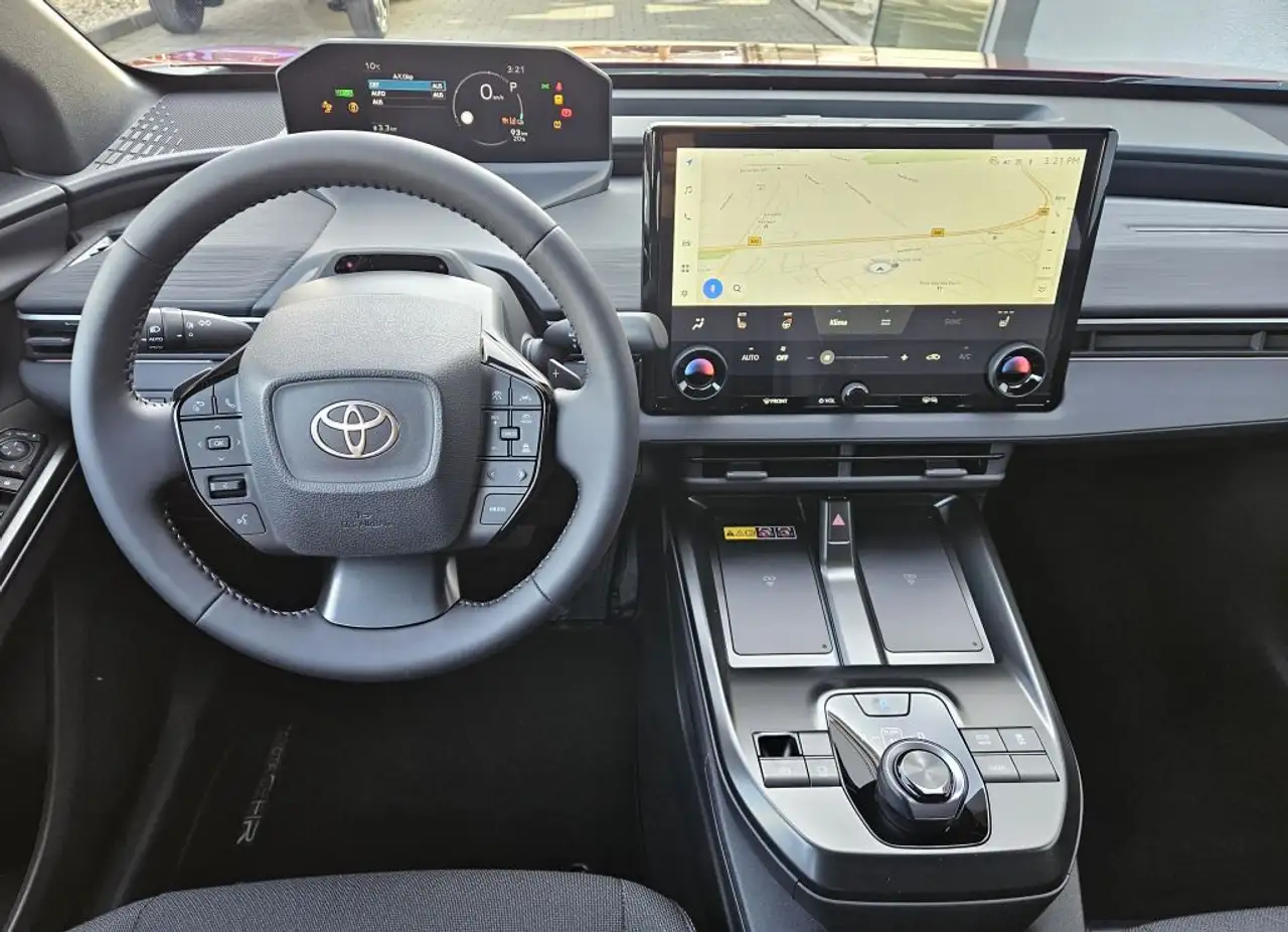 Toyota C-HR 7