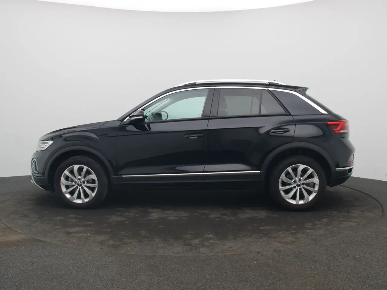 Volkswagen T-Roc 5