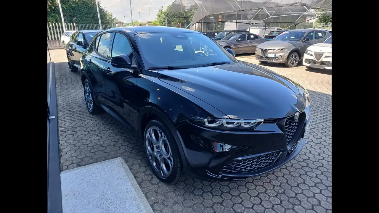 Alfa Romeo Tonale 7