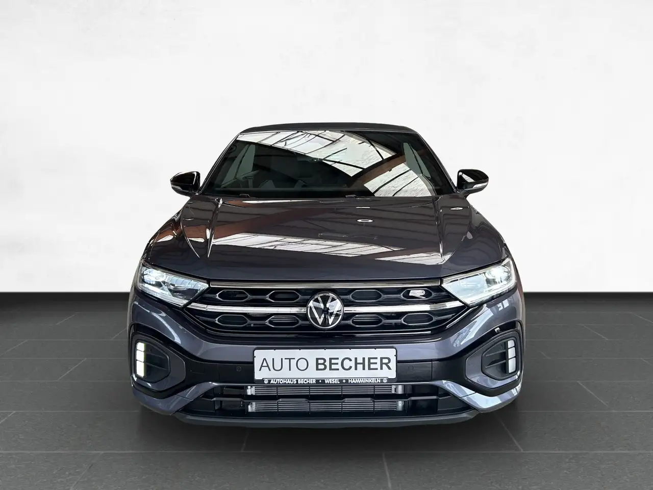 Volkswagen T-Roc 3