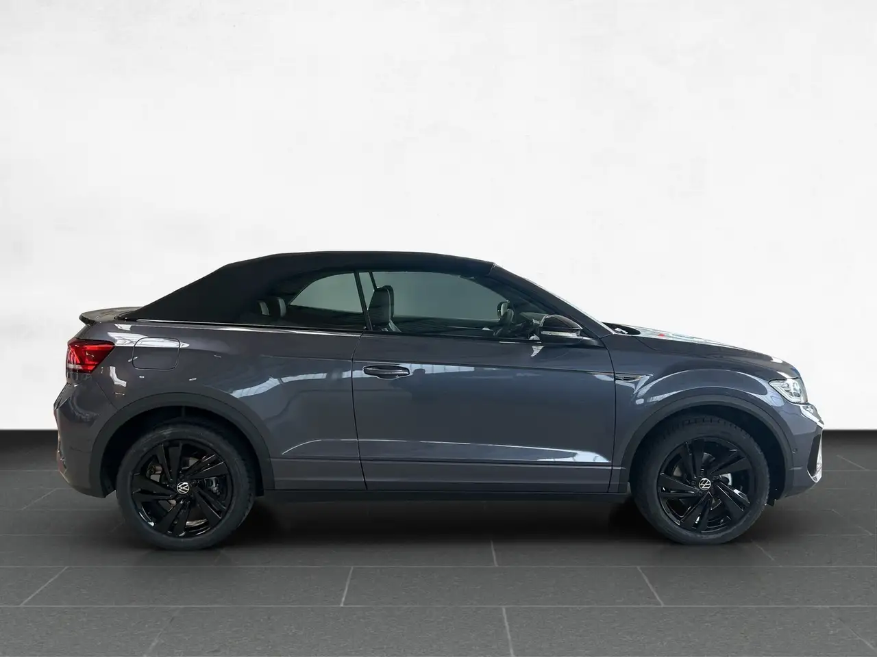 Volkswagen T-Roc 6