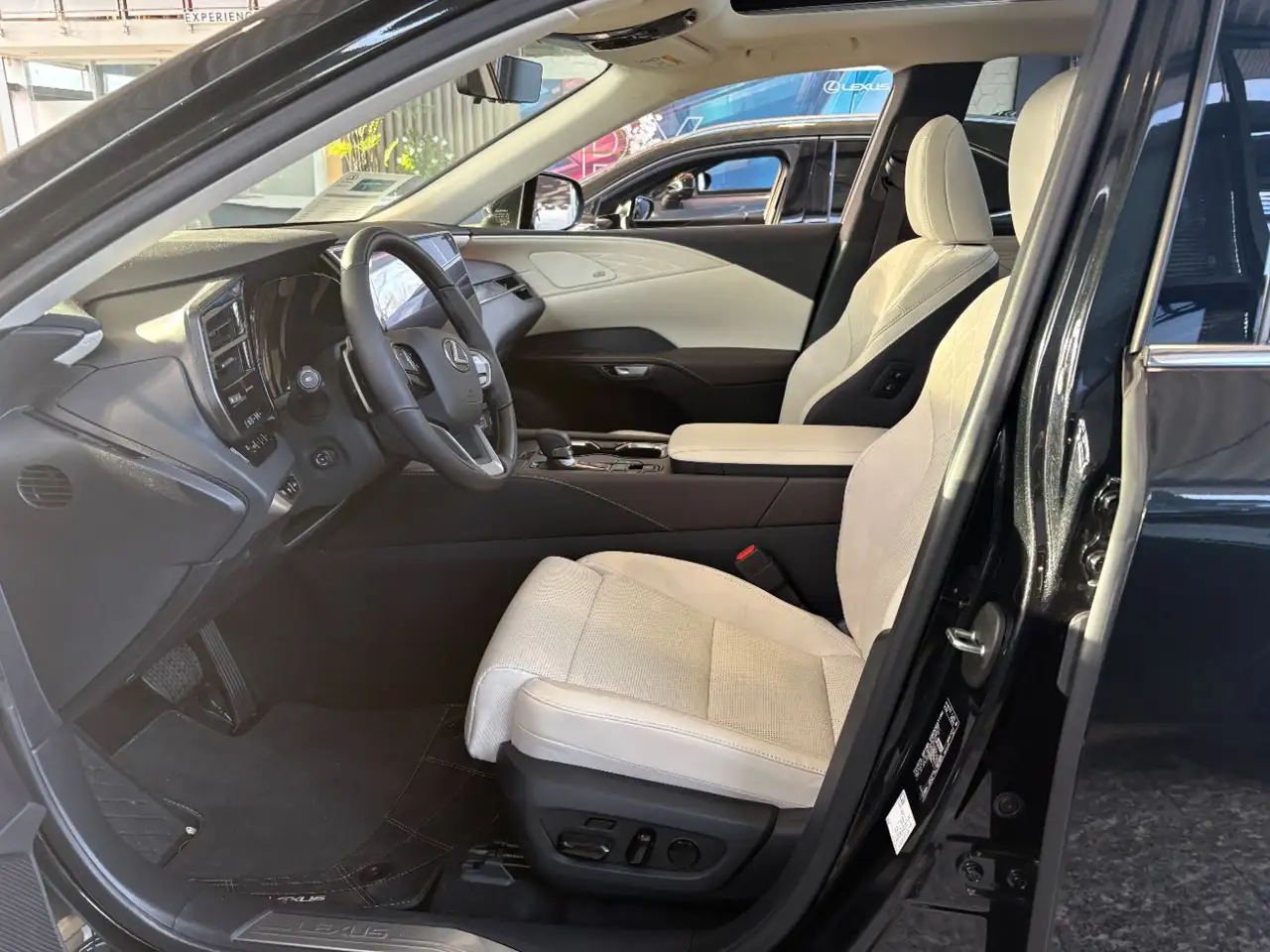 Lexus RX 350 5