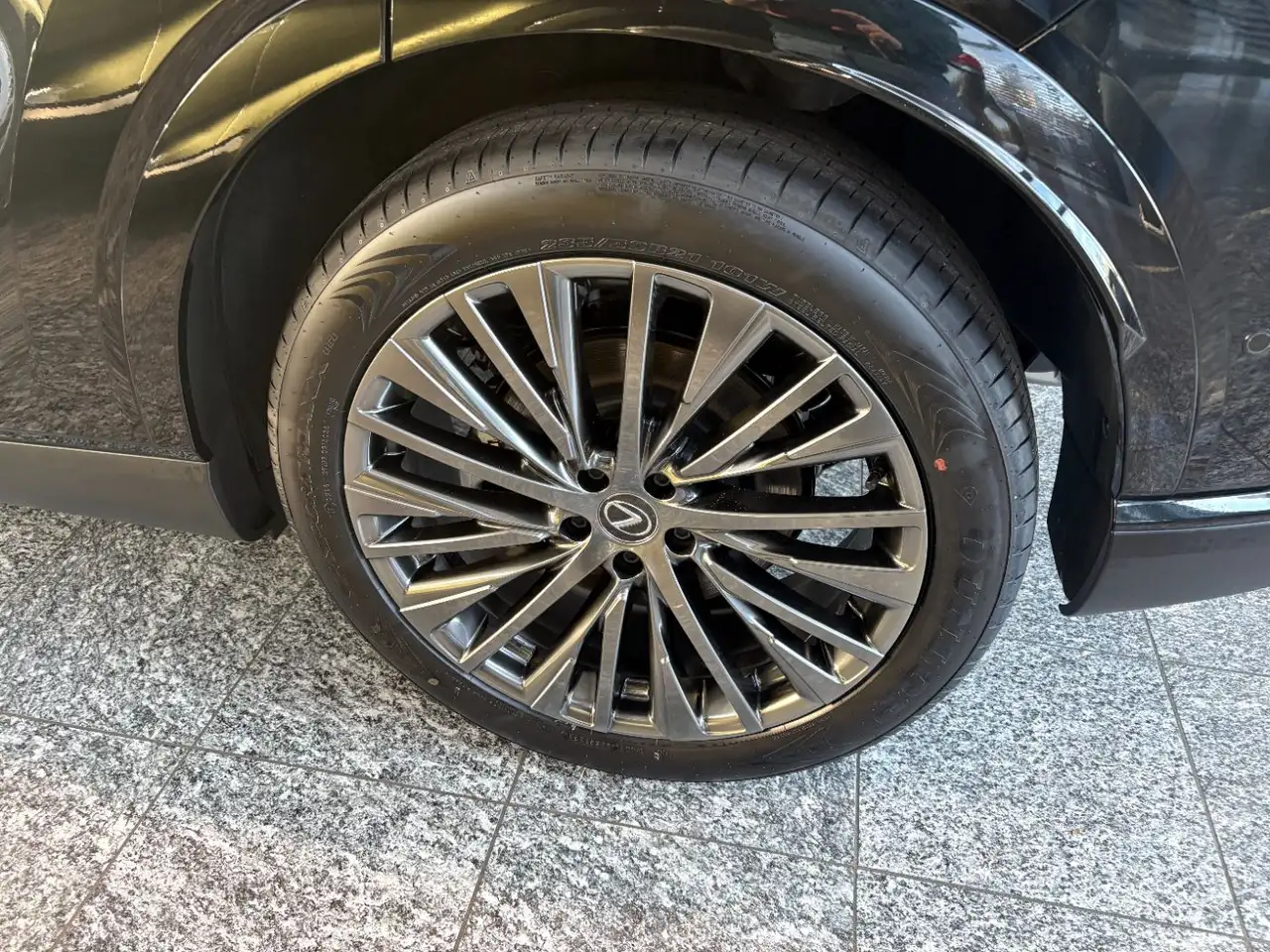 Lexus RX 350 16