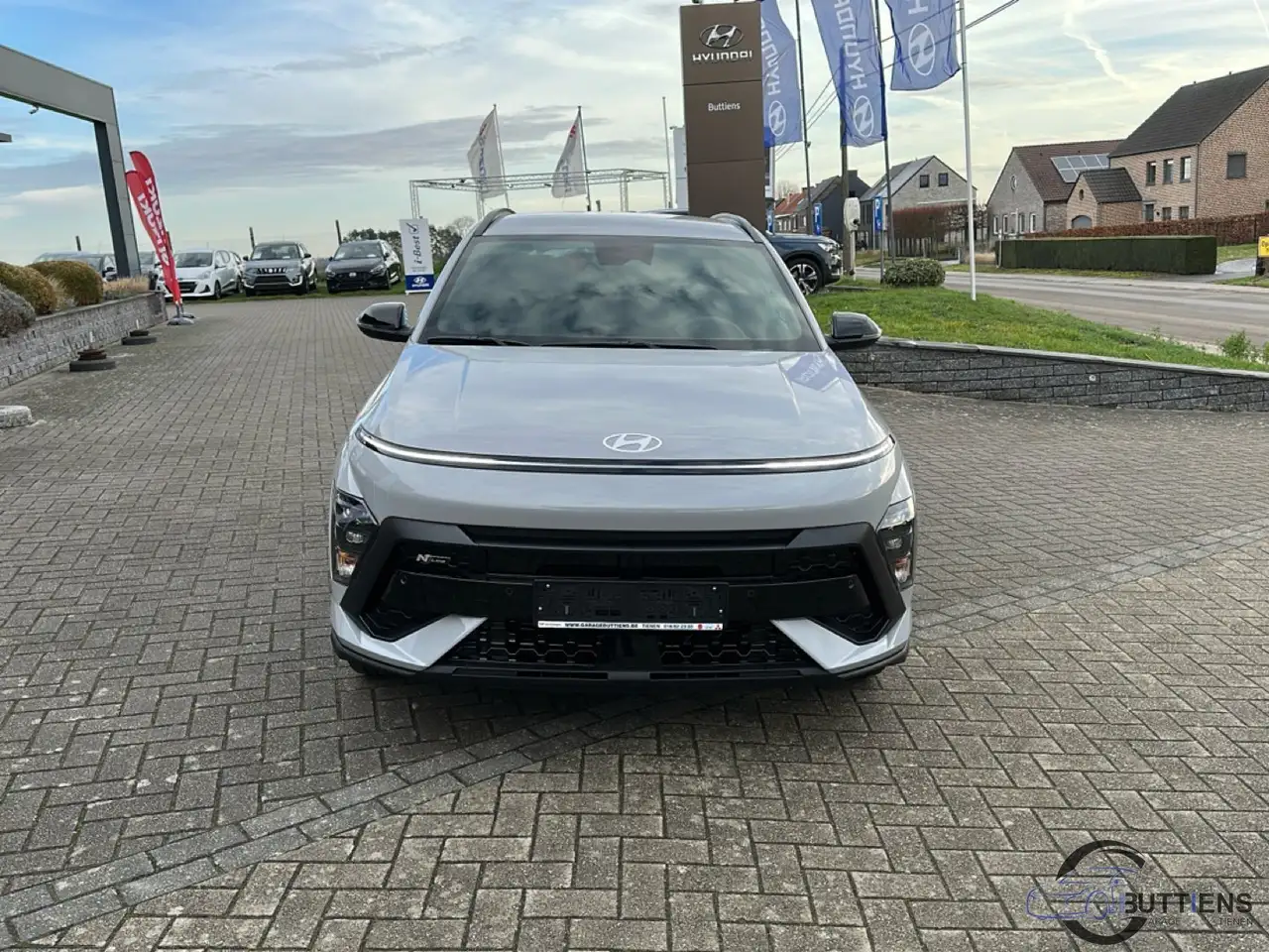 Hyundai KONA 8
