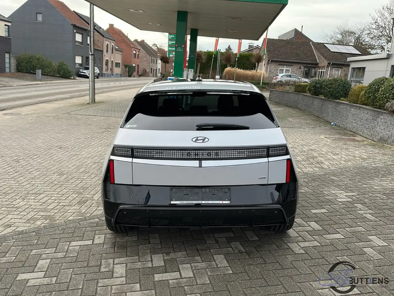 Hyundai IONIQ 5 4