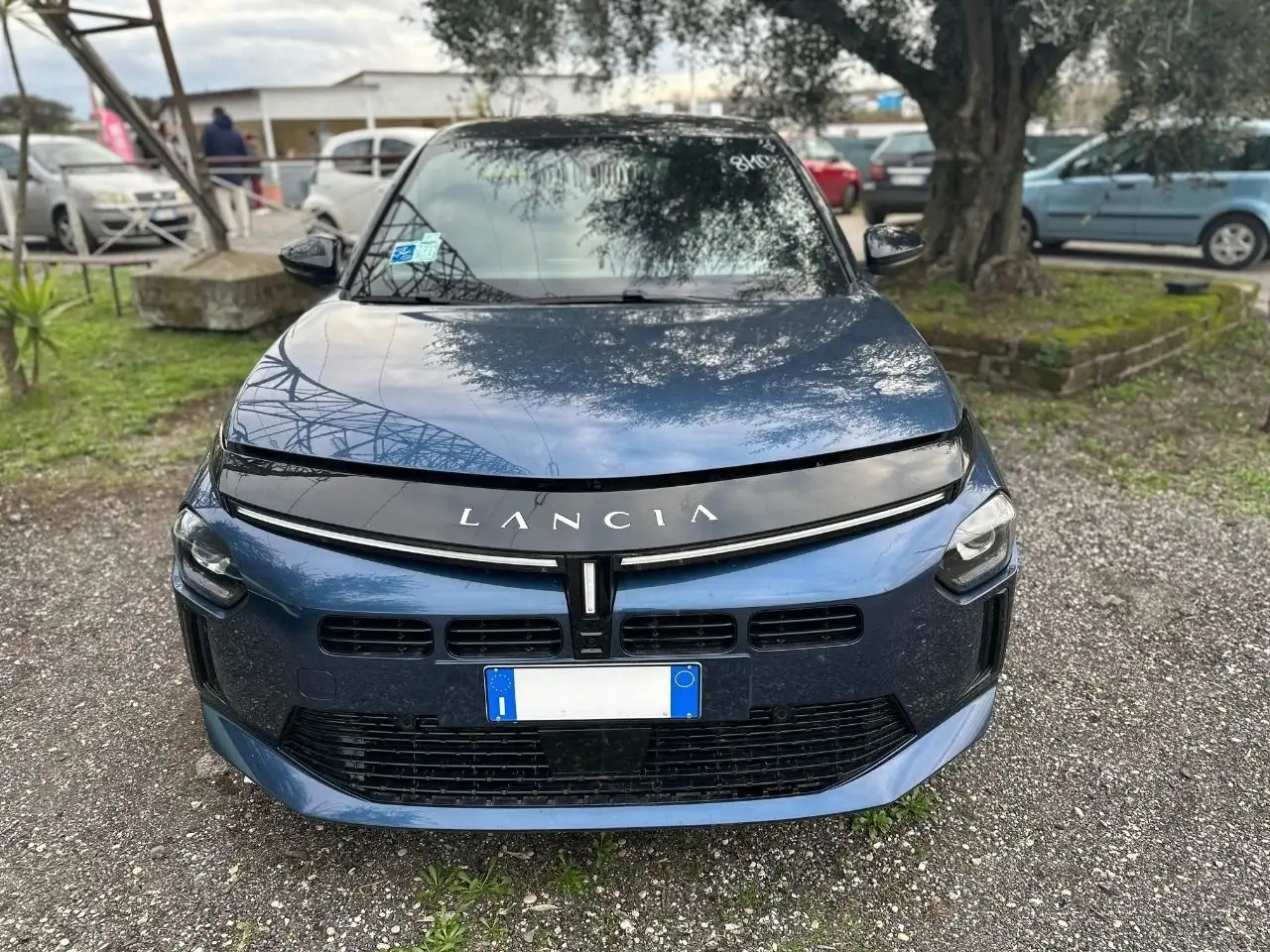 Lancia Ypsilon