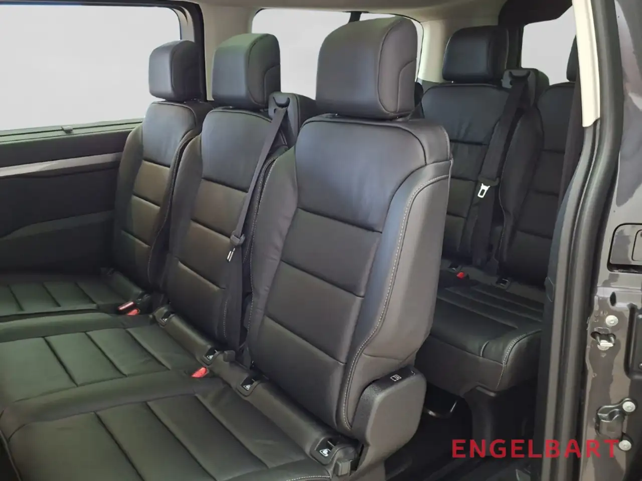 Toyota Proace 12