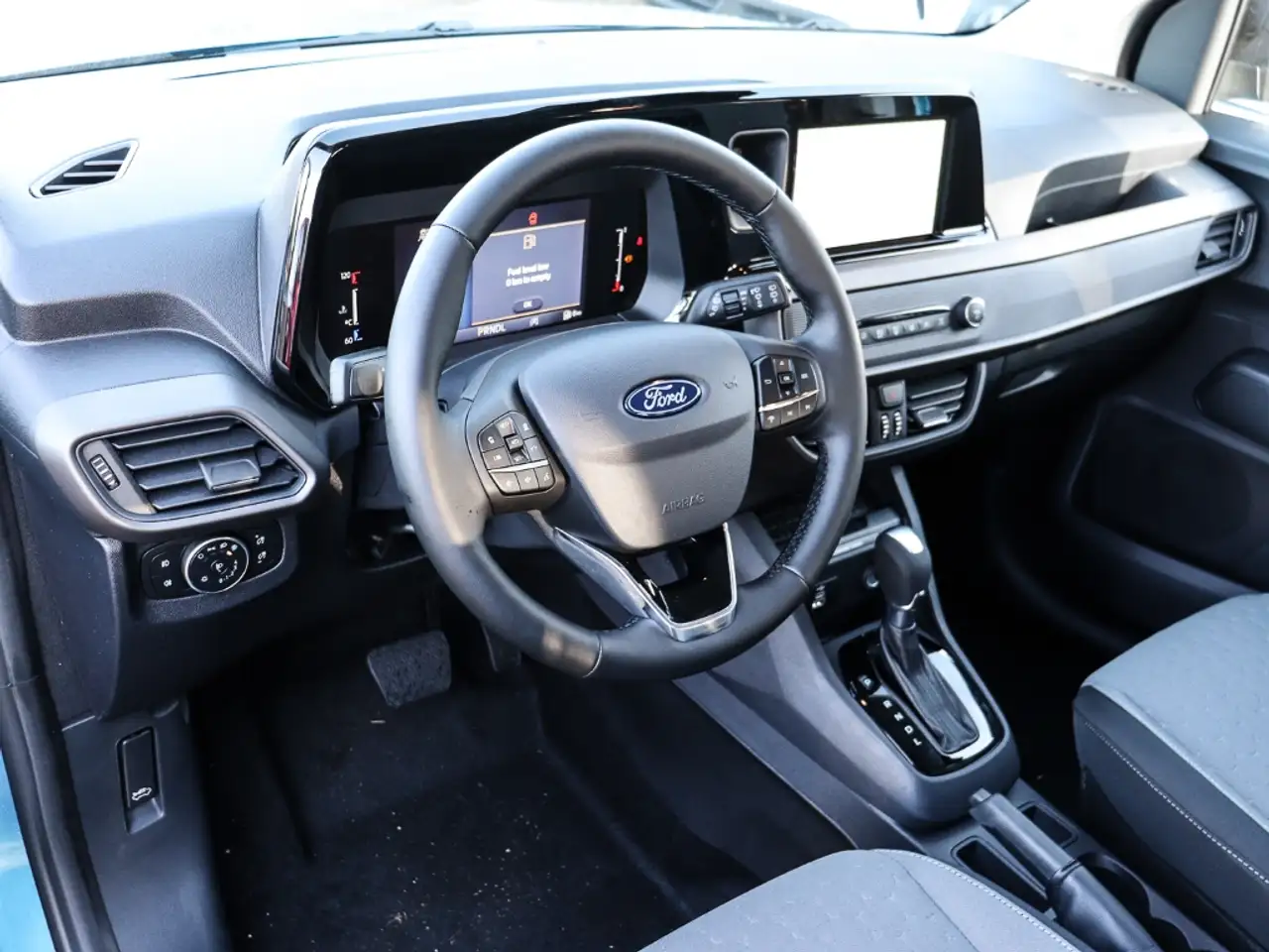 Ford Tourneo 4