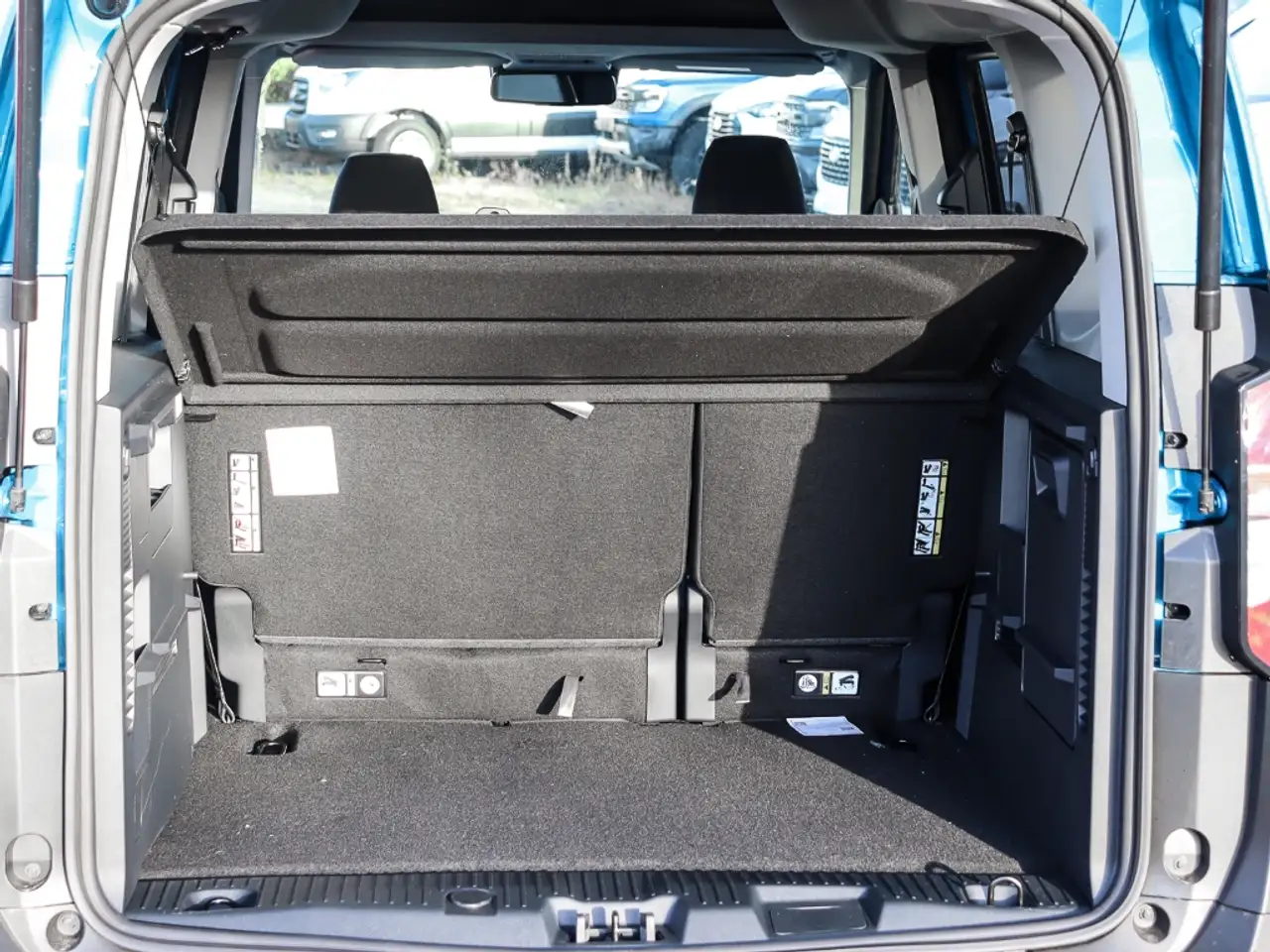 Ford Tourneo 16