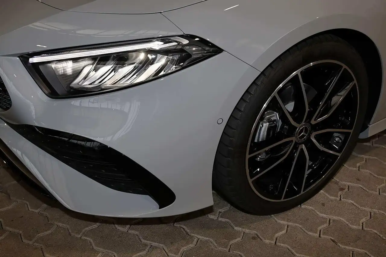 Mercedes-Benz A 200 3