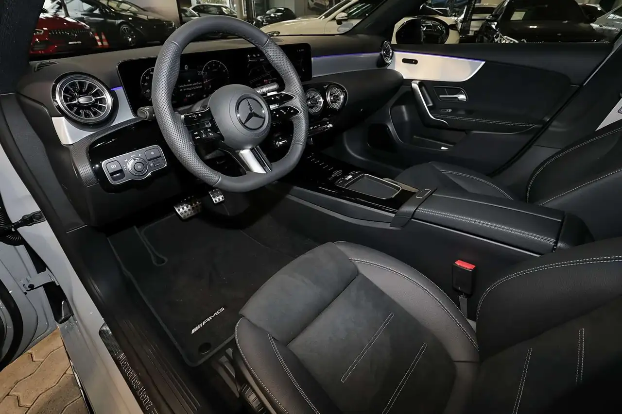 Mercedes-Benz A 200 9