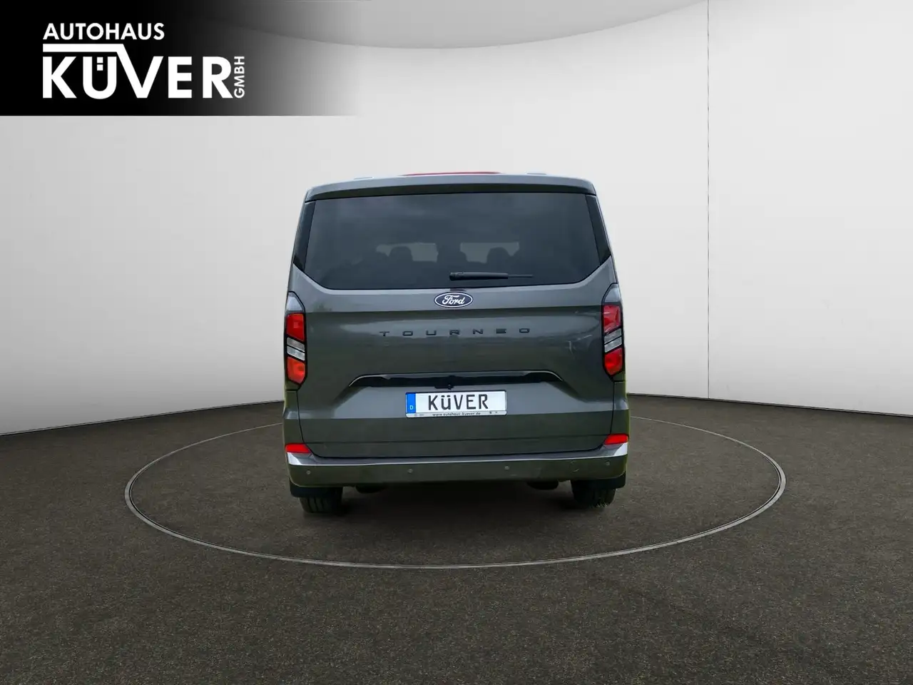 Ford Tourneo 6