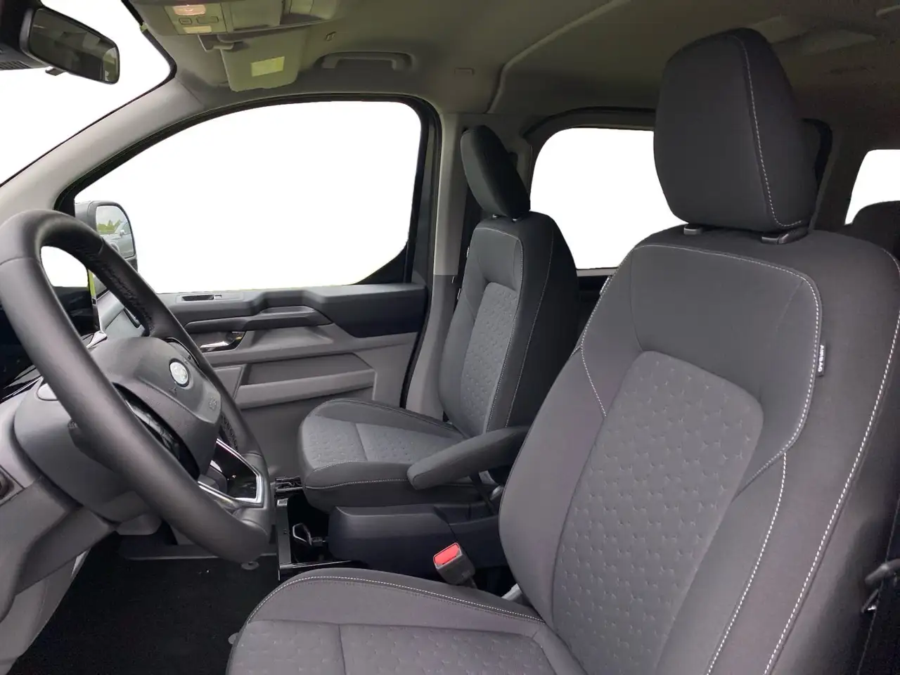 Ford Tourneo 9