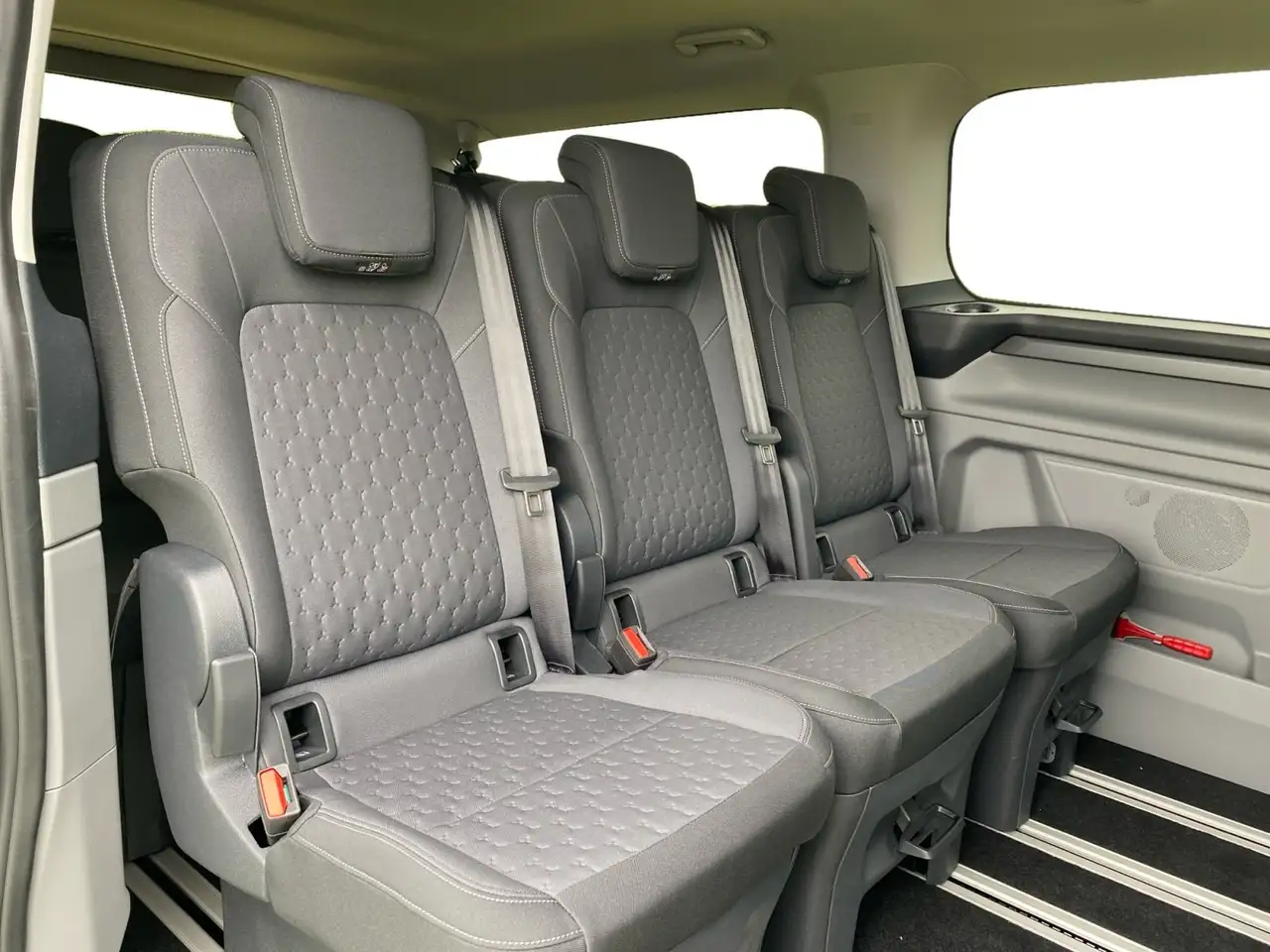 Ford Tourneo 10