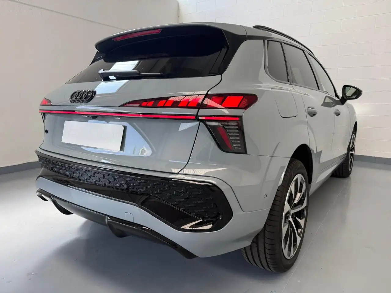 Audi Q3 6