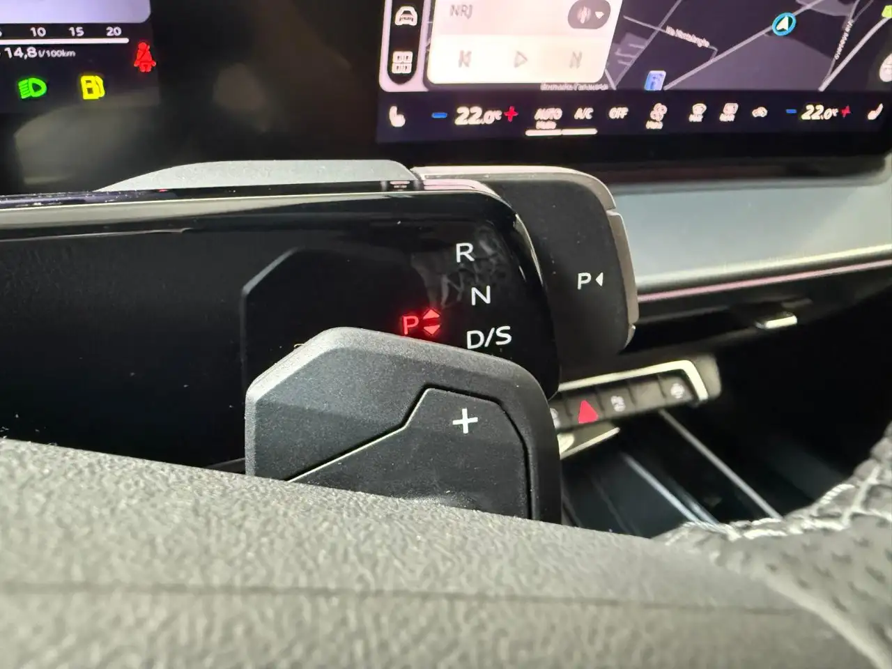 Audi Q3 11