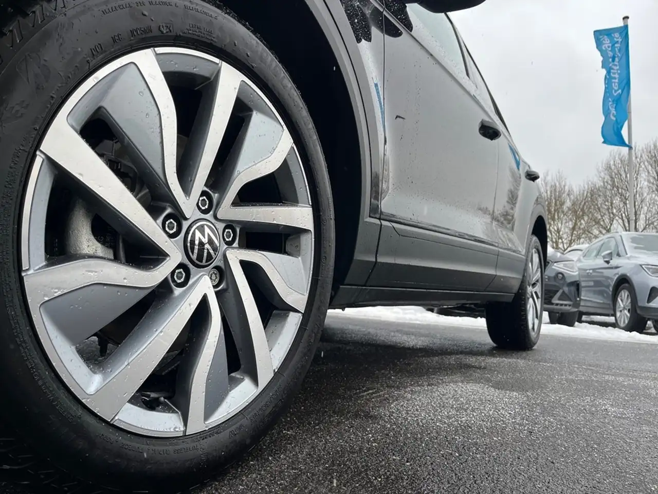 Volkswagen T-Roc 3