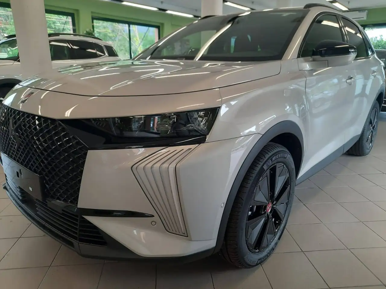 DS Automobiles DS 7 5