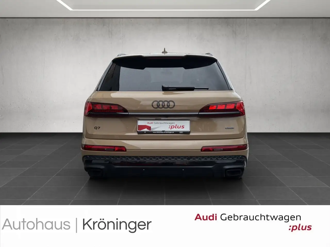 Audi Q7 6
