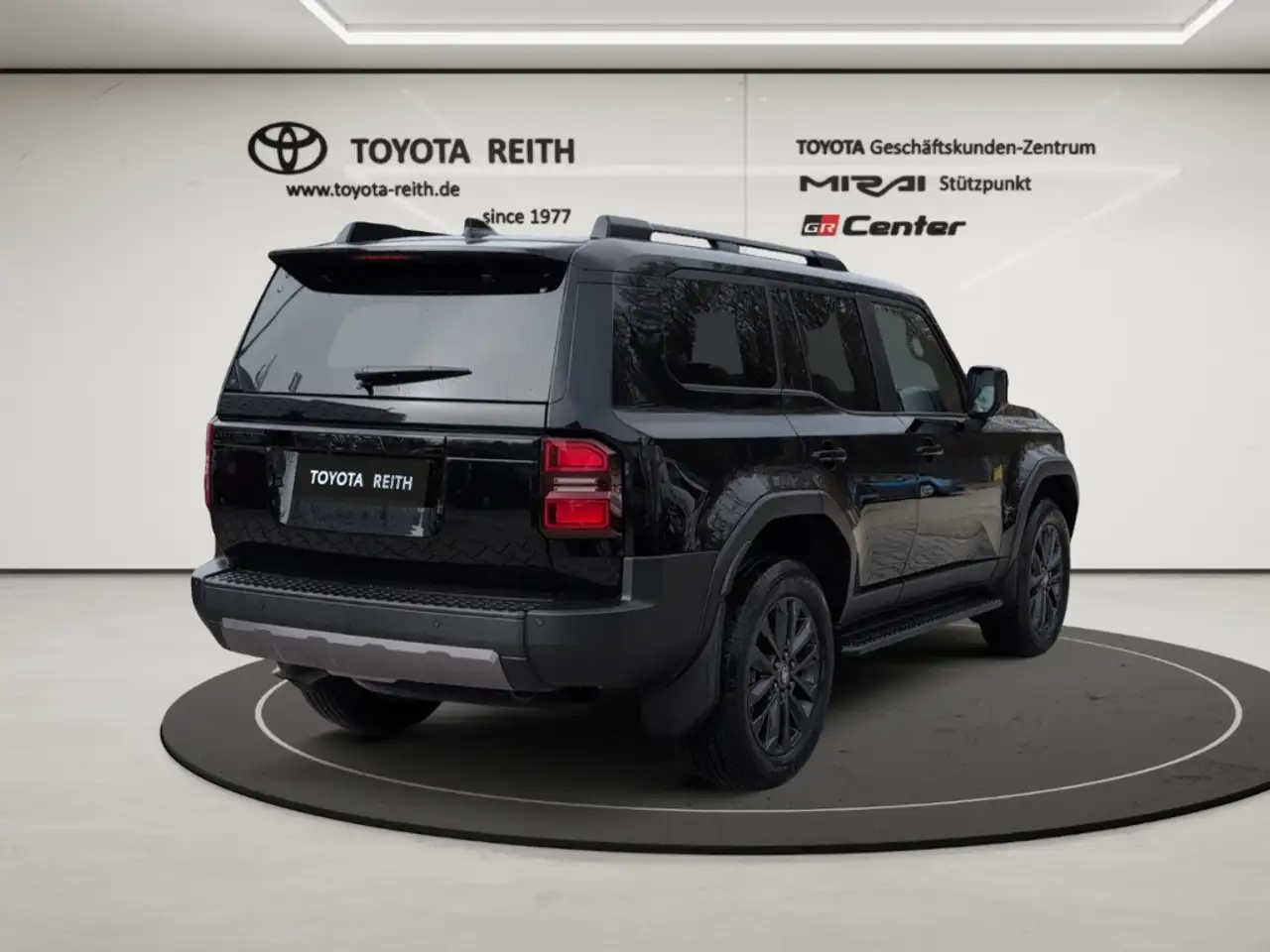 Toyota Land Cruiser 5