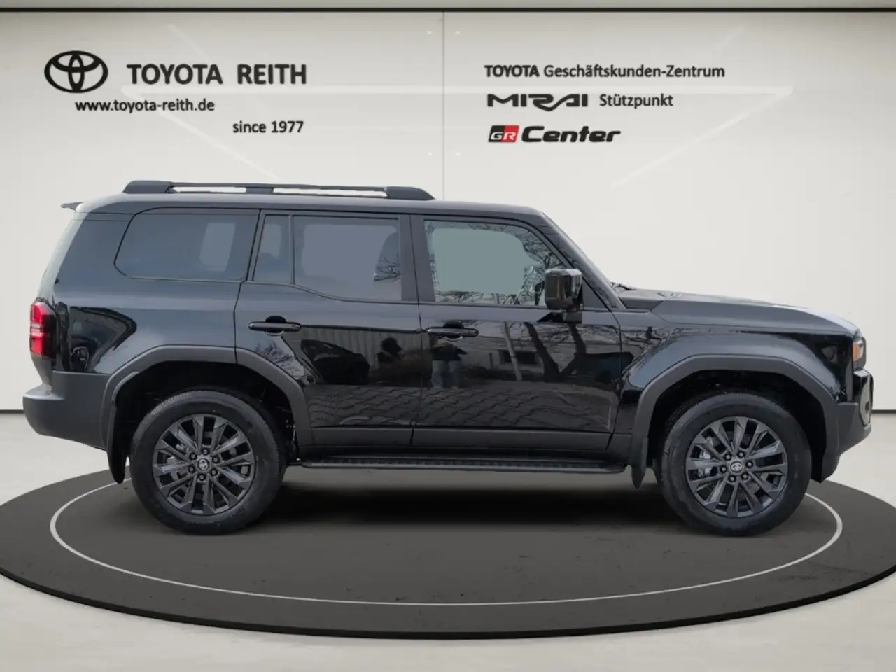 Toyota Land Cruiser 6