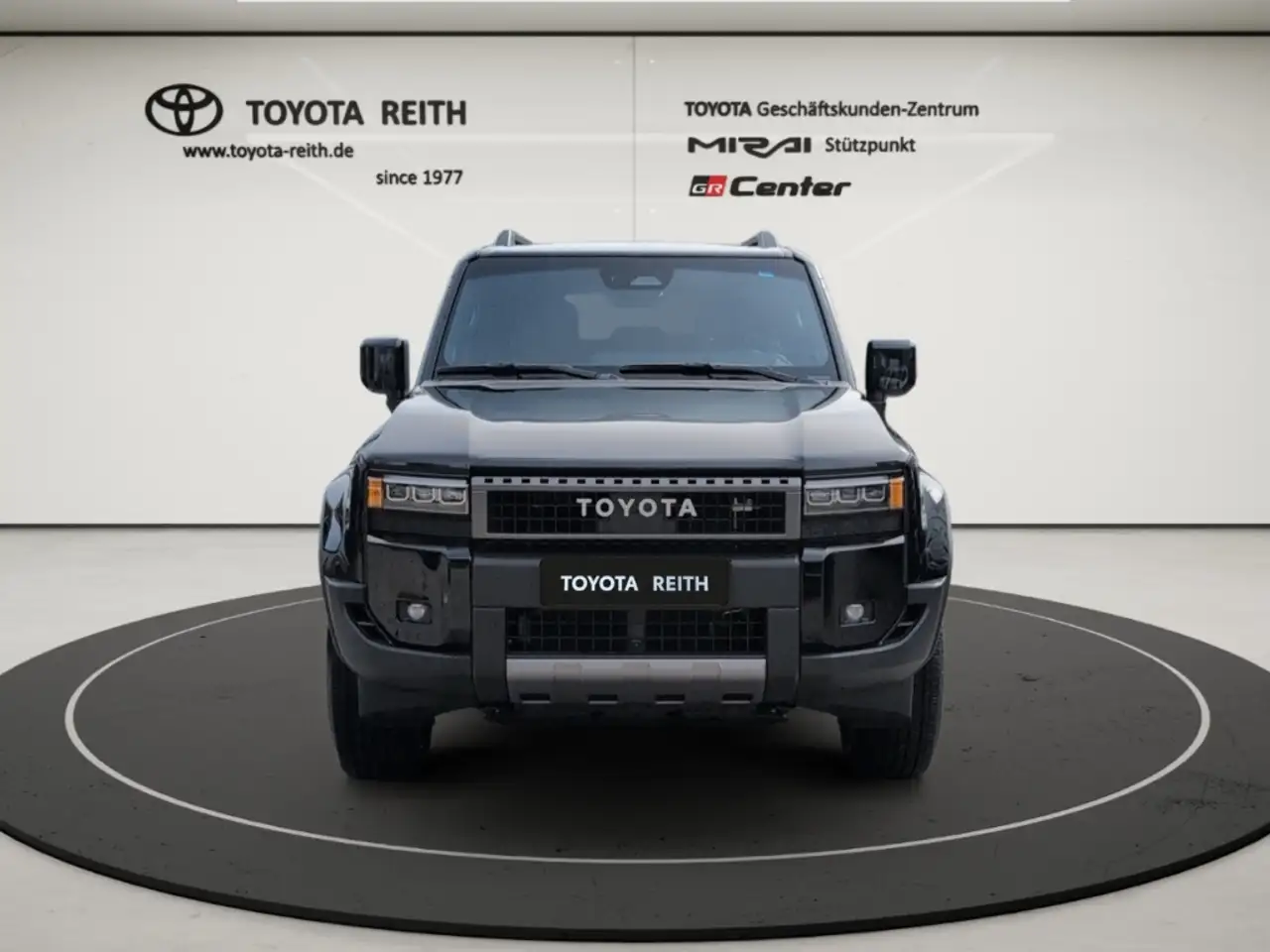 Toyota Land Cruiser 8