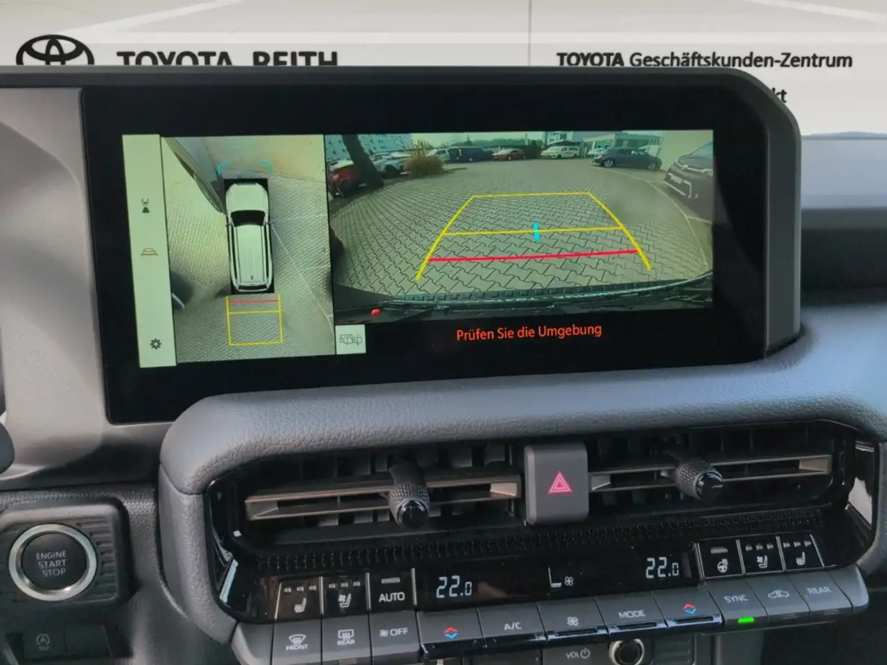 Toyota Land Cruiser 11